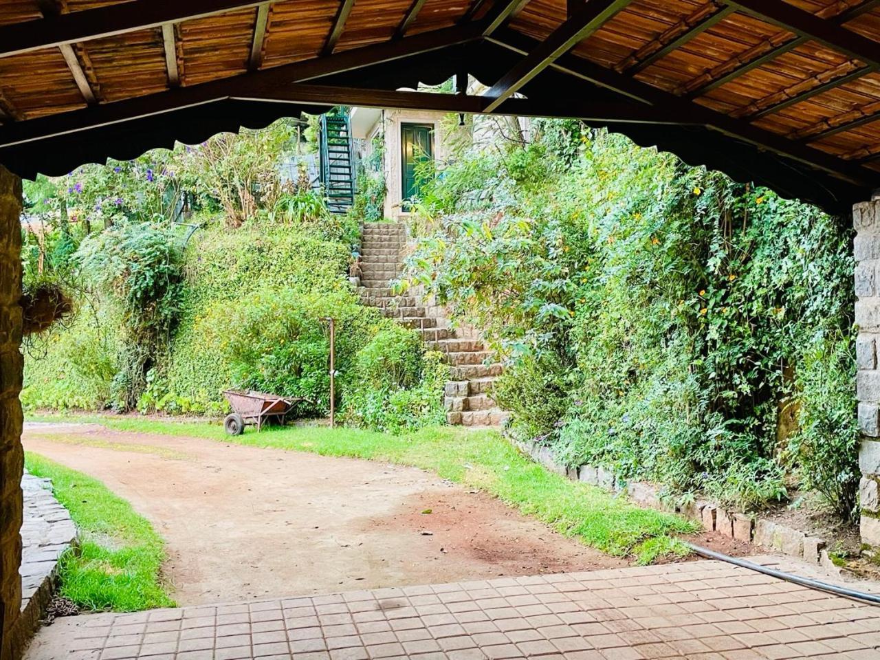 Stumpfields Bed and Breakfast Ooty Buitenkant foto